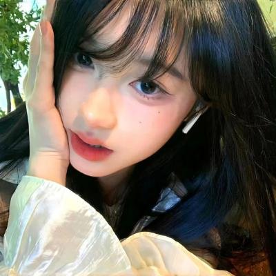 小孩好黑